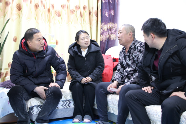 基层支部送温暖 党的关怀暖人心——长白山北景区党支部慰问困难党员